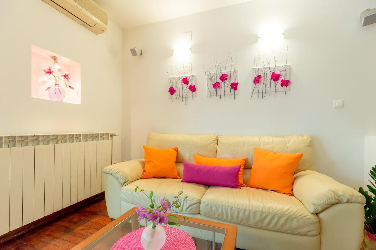 Leona & Borna'S Central Lapad Suites ดูบรอฟนิก ภายนอก รูปภาพ